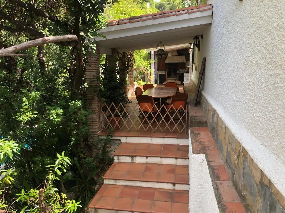 Rentcostadelsol Villa Pinares-马拉加 0*, 马拉加